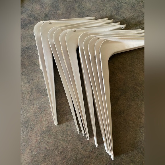 Support brackets - Picture 3 of 3